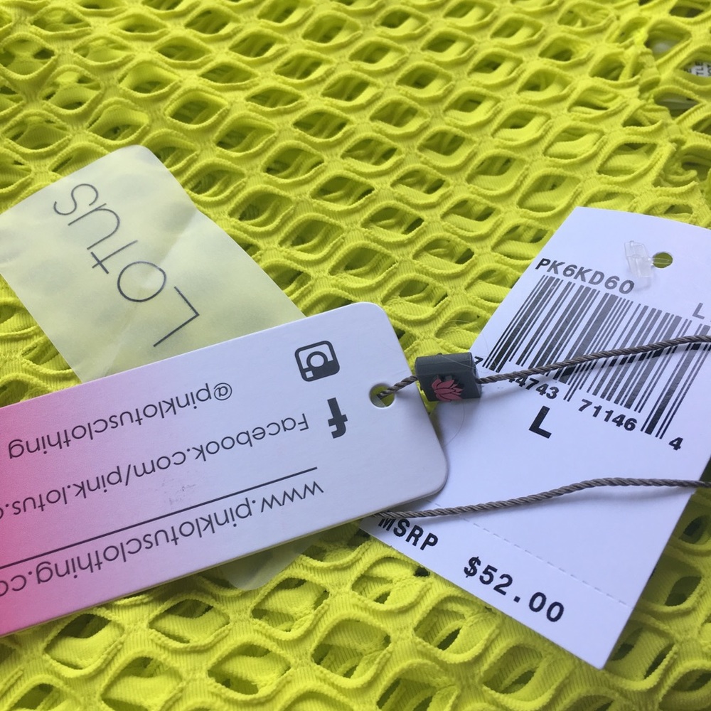 🛍️#60 Pink Lotus Netted Tank - Picture 3 of 7